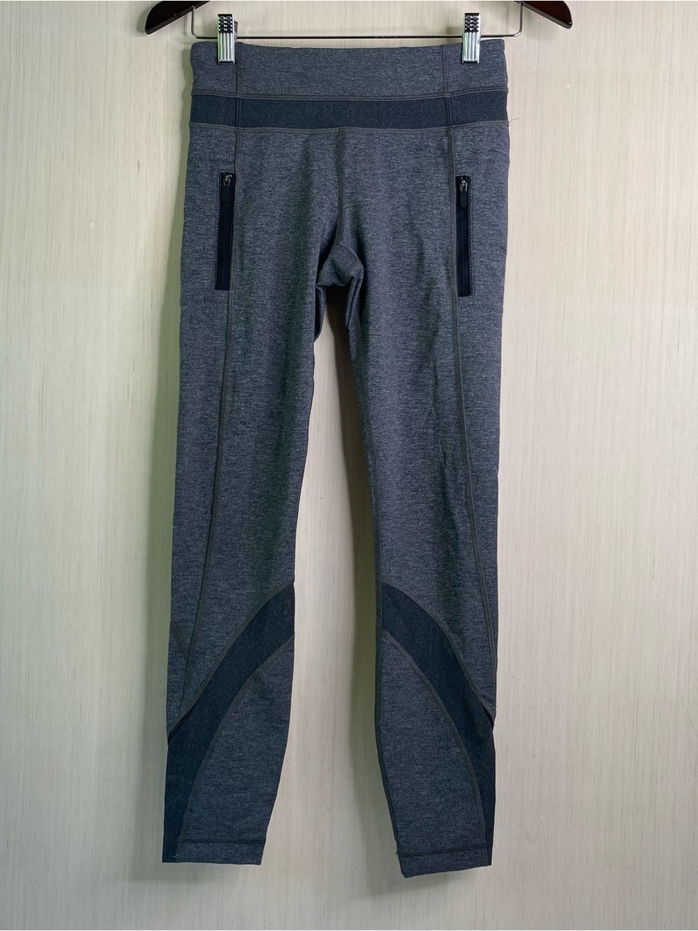 Lululemon Women’s Inspire Tight ll Running Leggings Zip Pockets Heathered Gray 4